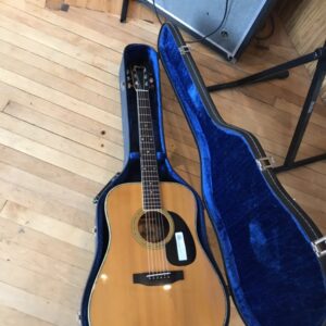 Morris W-30 dark headstock