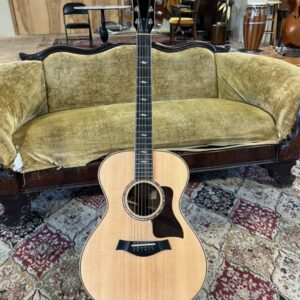 Taylor 812e